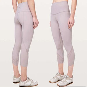 Lululemon Wunder Under Crop II *Roll Down Scallop Full-On Luxtreme 24"  Pink